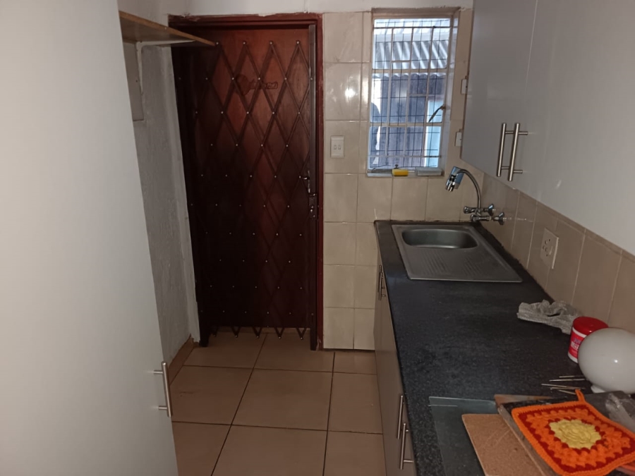 1 Bedroom Property for Sale in Rustenburg Central North West